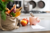 How To Eat Healthy on a Budget: 8 Tips That Will Help You Get The Diet You Want