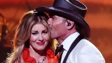 Country music star Faith Hill ‘felt a misfit’ until she discovered her biological mom